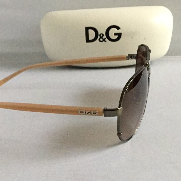 D&G SUNGLASSES LADIES. - Picture 3 of 7